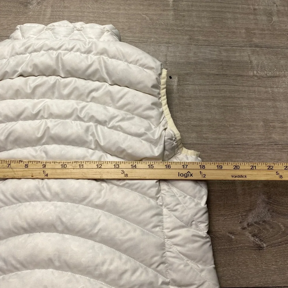 Patagonia Vest Down Sweater Women M White Puffer Goose Down 84627 FA13 - Picture 4 of 9